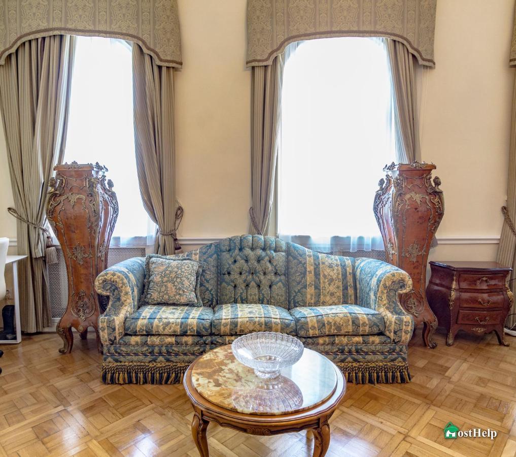 Villa With Hot-Tub, Terrace And Garden, Wenceslass Square Πράγα Εξωτερικό φωτογραφία