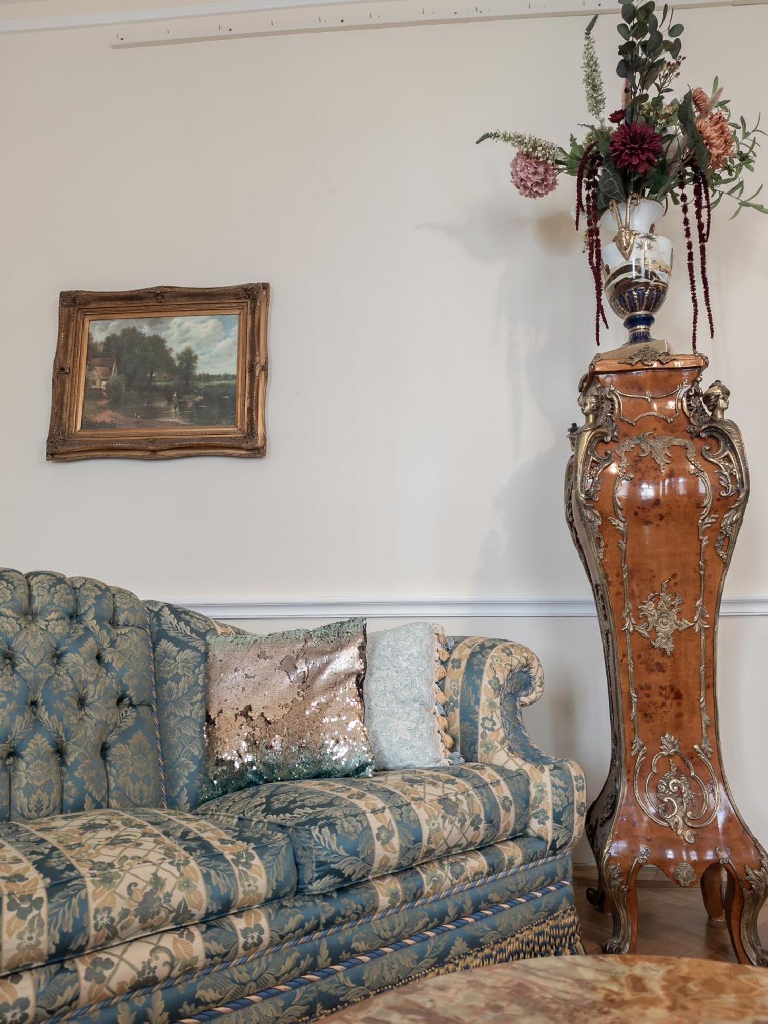 Villa With Hot-Tub, Terrace And Garden, Wenceslass Square Πράγα Εξωτερικό φωτογραφία