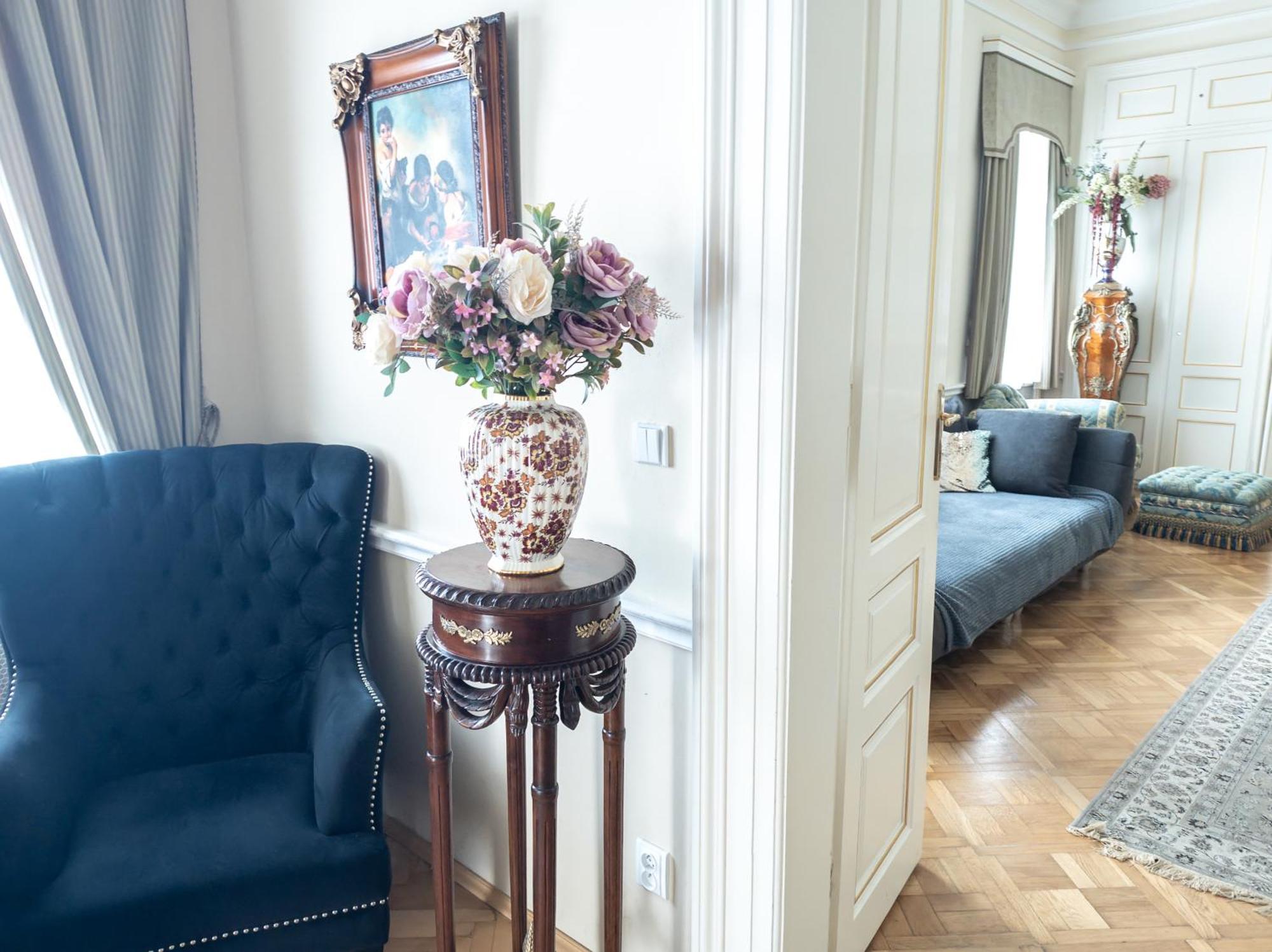 Villa With Hot-Tub, Terrace And Garden, Wenceslass Square Πράγα Εξωτερικό φωτογραφία