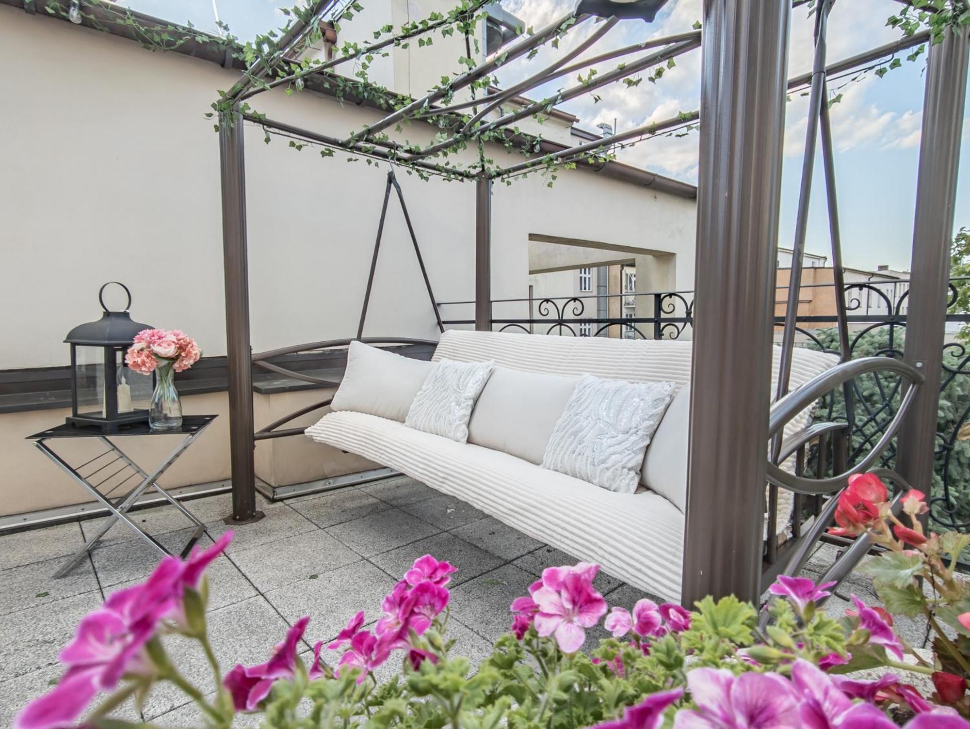 Villa With Hot-Tub, Terrace And Garden, Wenceslass Square Πράγα Εξωτερικό φωτογραφία